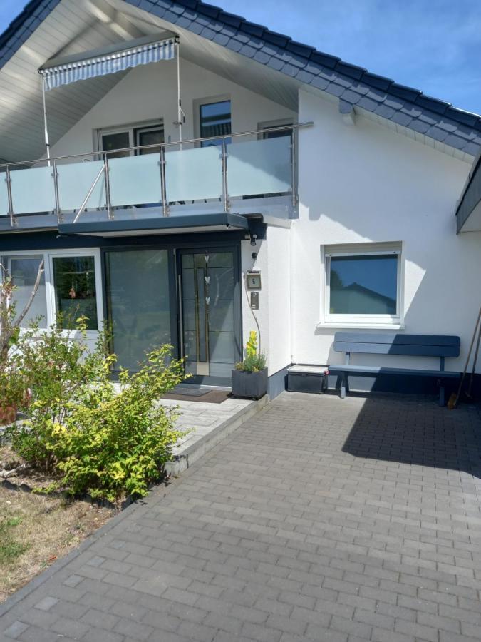 Ferienwohnung Sonnenschein 노이비트 외부 사진